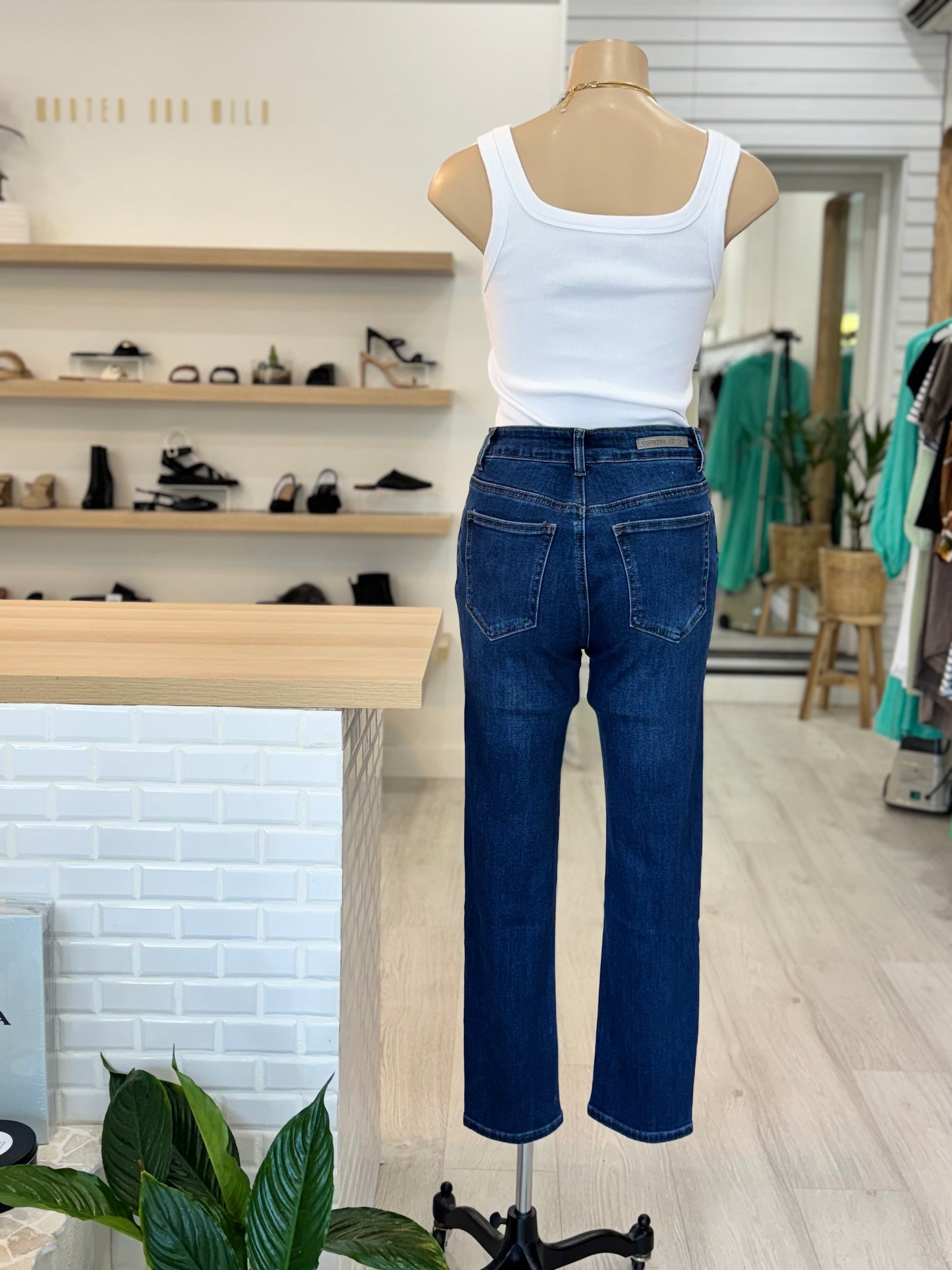 The Elyse Jeans - Dark Denim