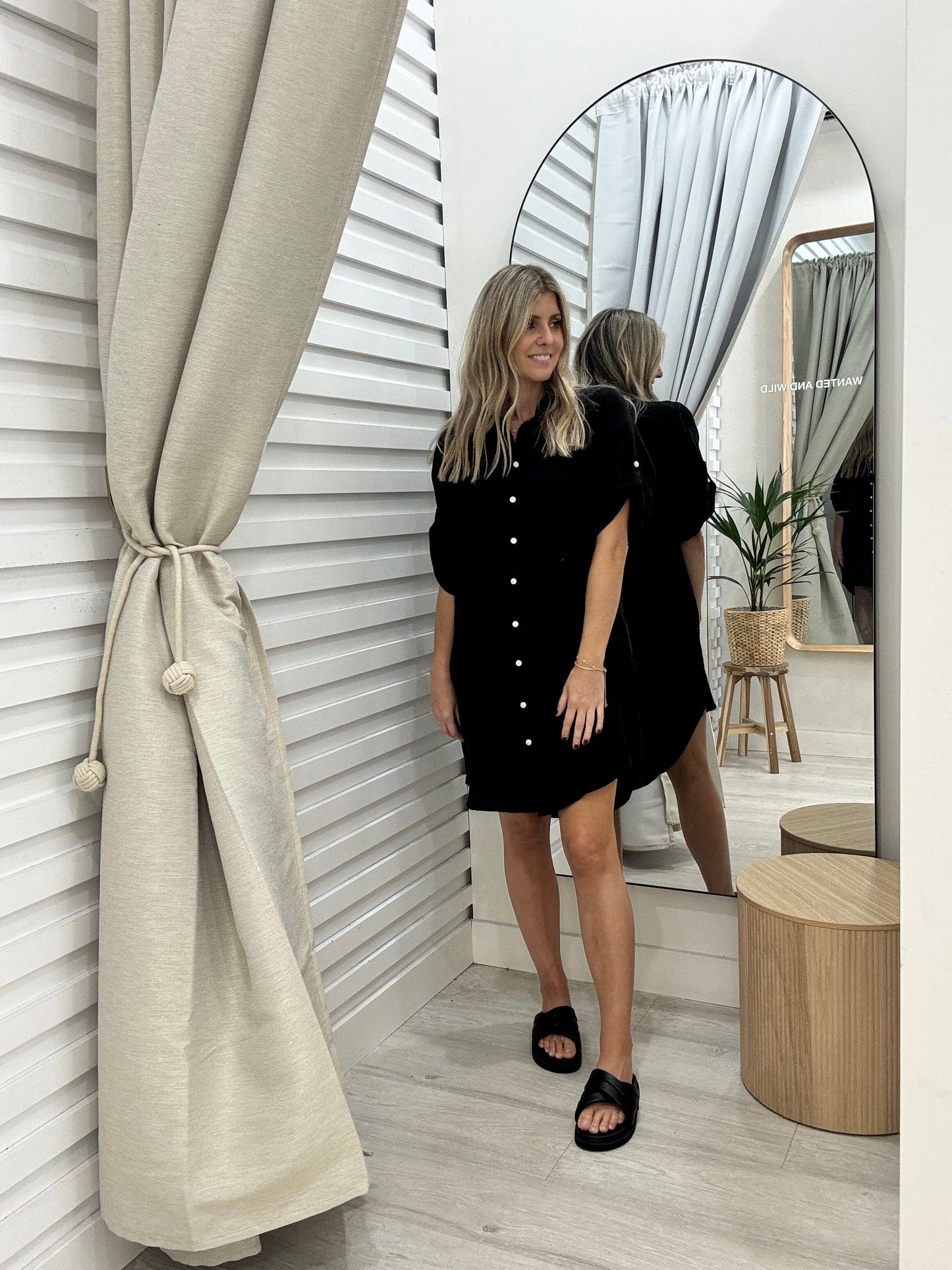 Lune Linen Shirtdress  - Black