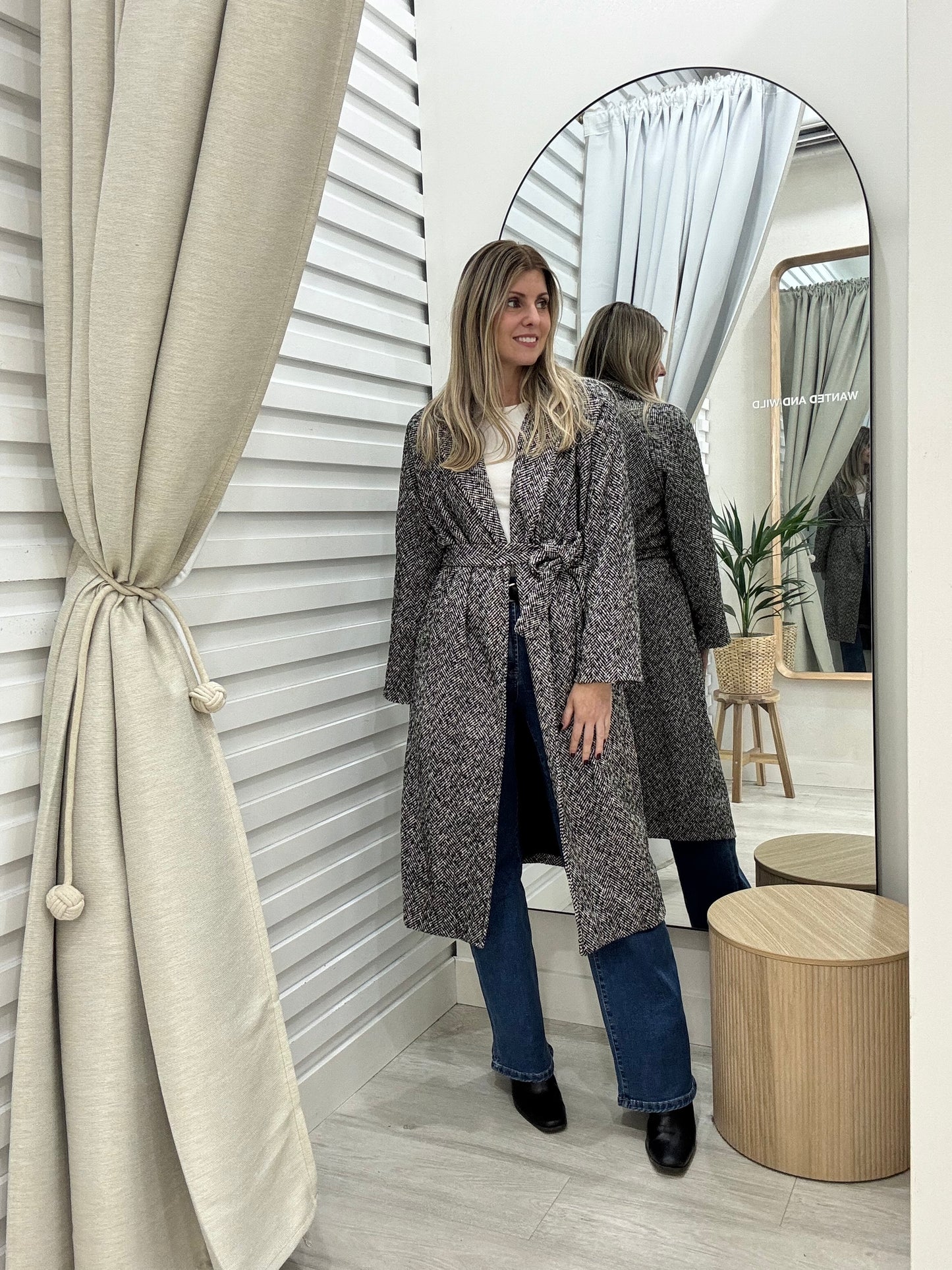 The Tweed Coat - Black