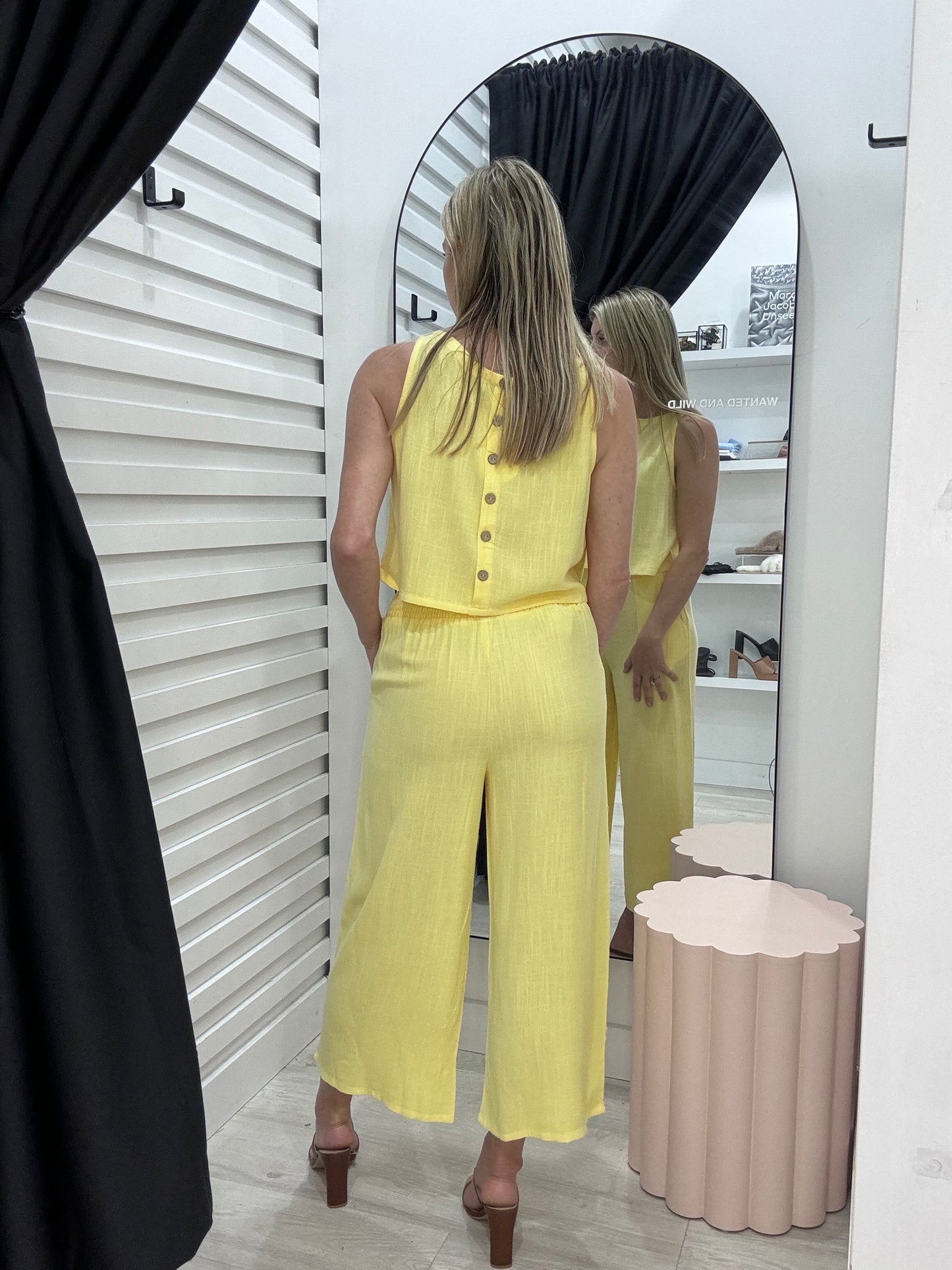 The Mari Crop Top - Lemon