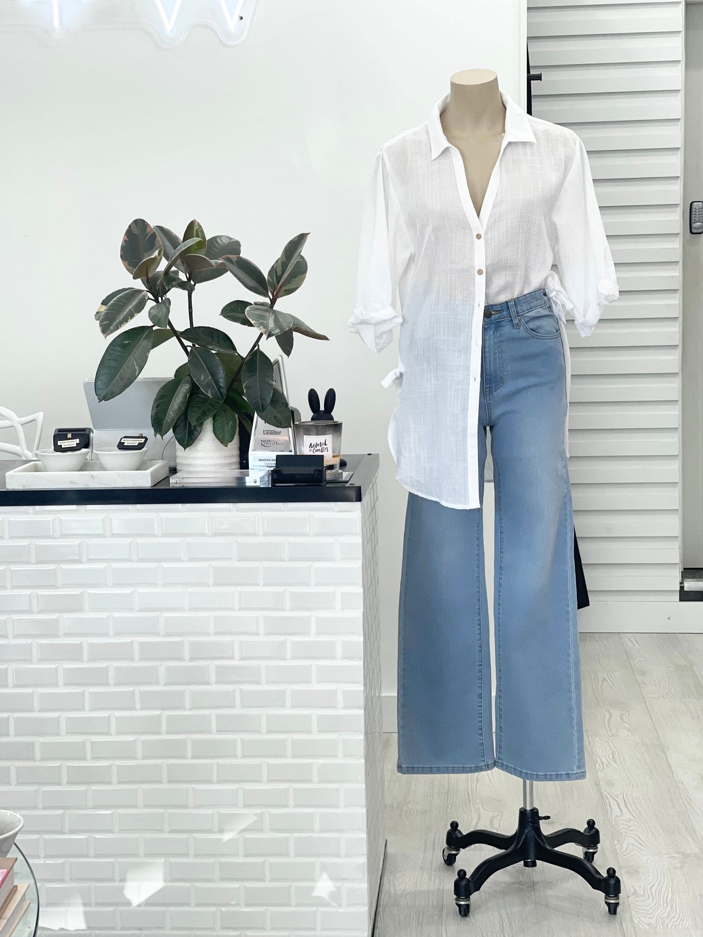 Florence 3/4 Sleeve Shirt - White - WANTED AND WILD