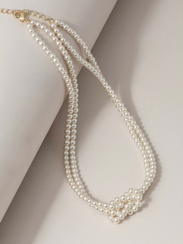 Amaya Pearl Necklace
