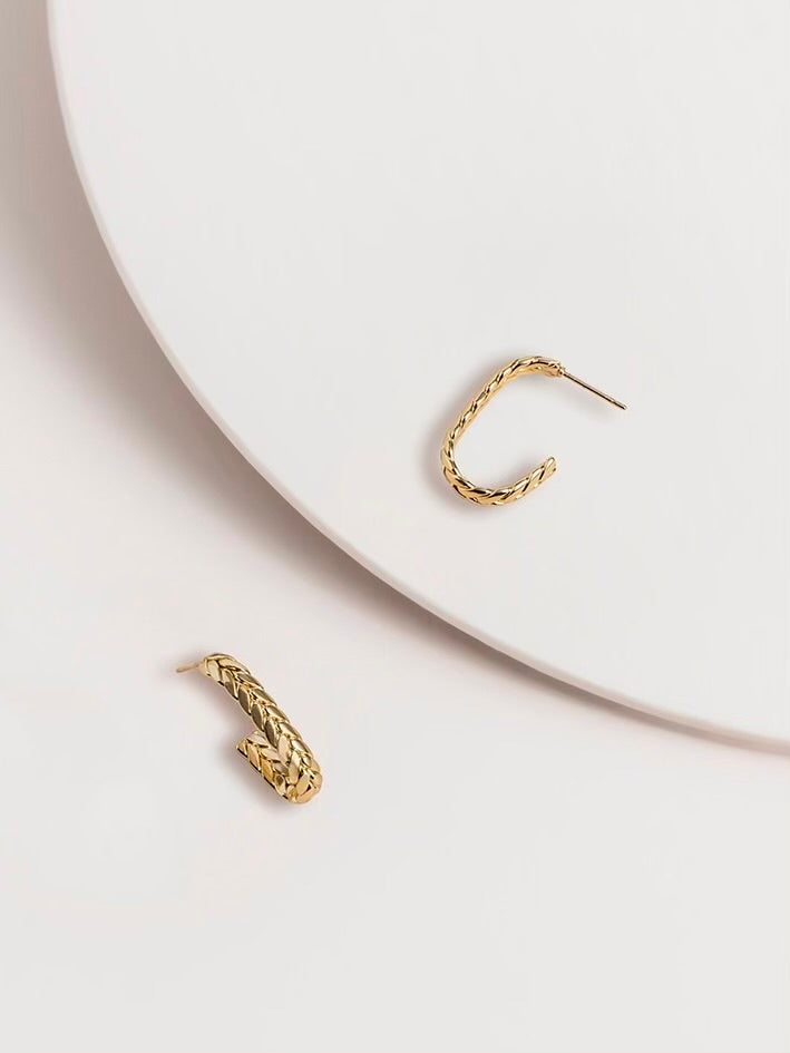 Adelaide Plait Hoop Earrings