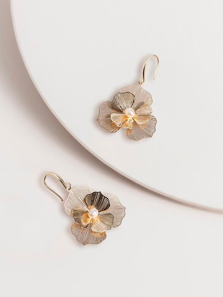 Serena Flower Hook Earrings - Gold
