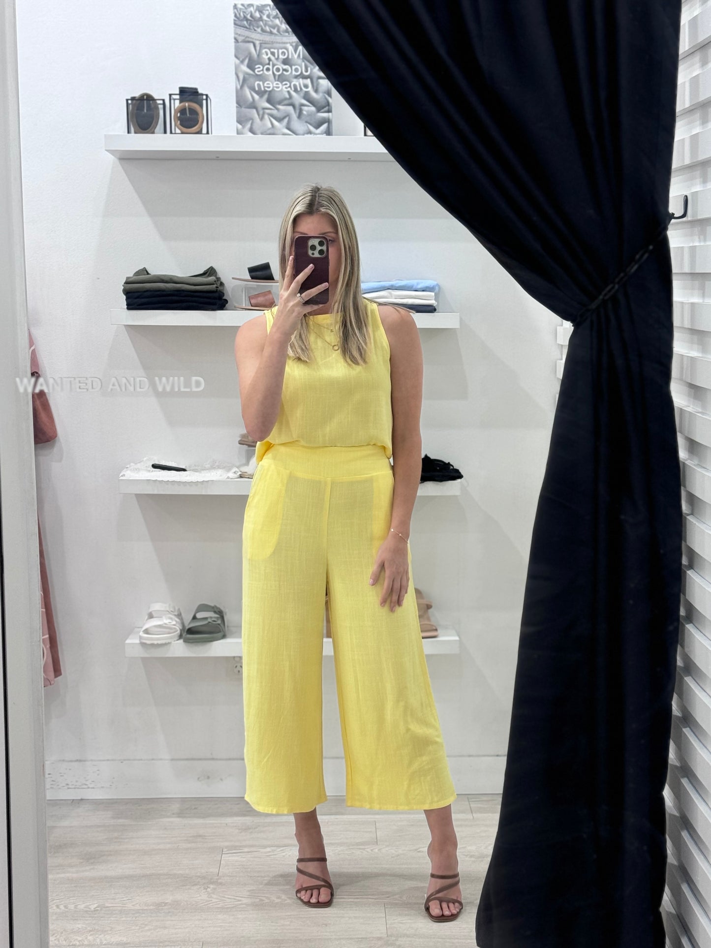 The Mari Crop Top - Lemon