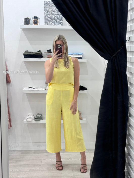 The Mari Crop Top - Lemon