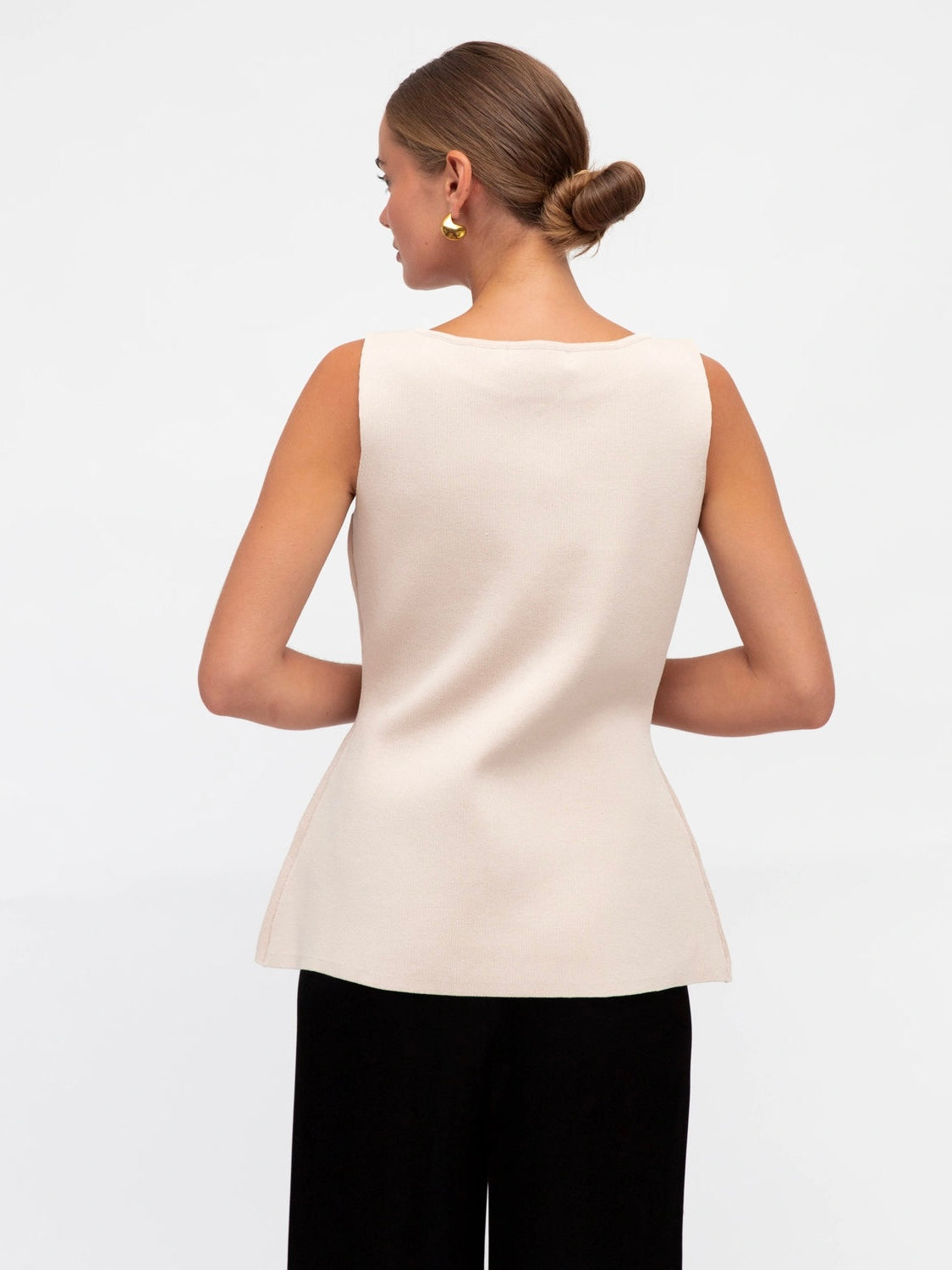 The Rose Knit Vest - Cream