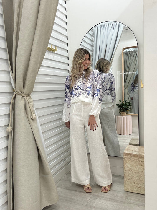The Neva Shirt Blue Floral