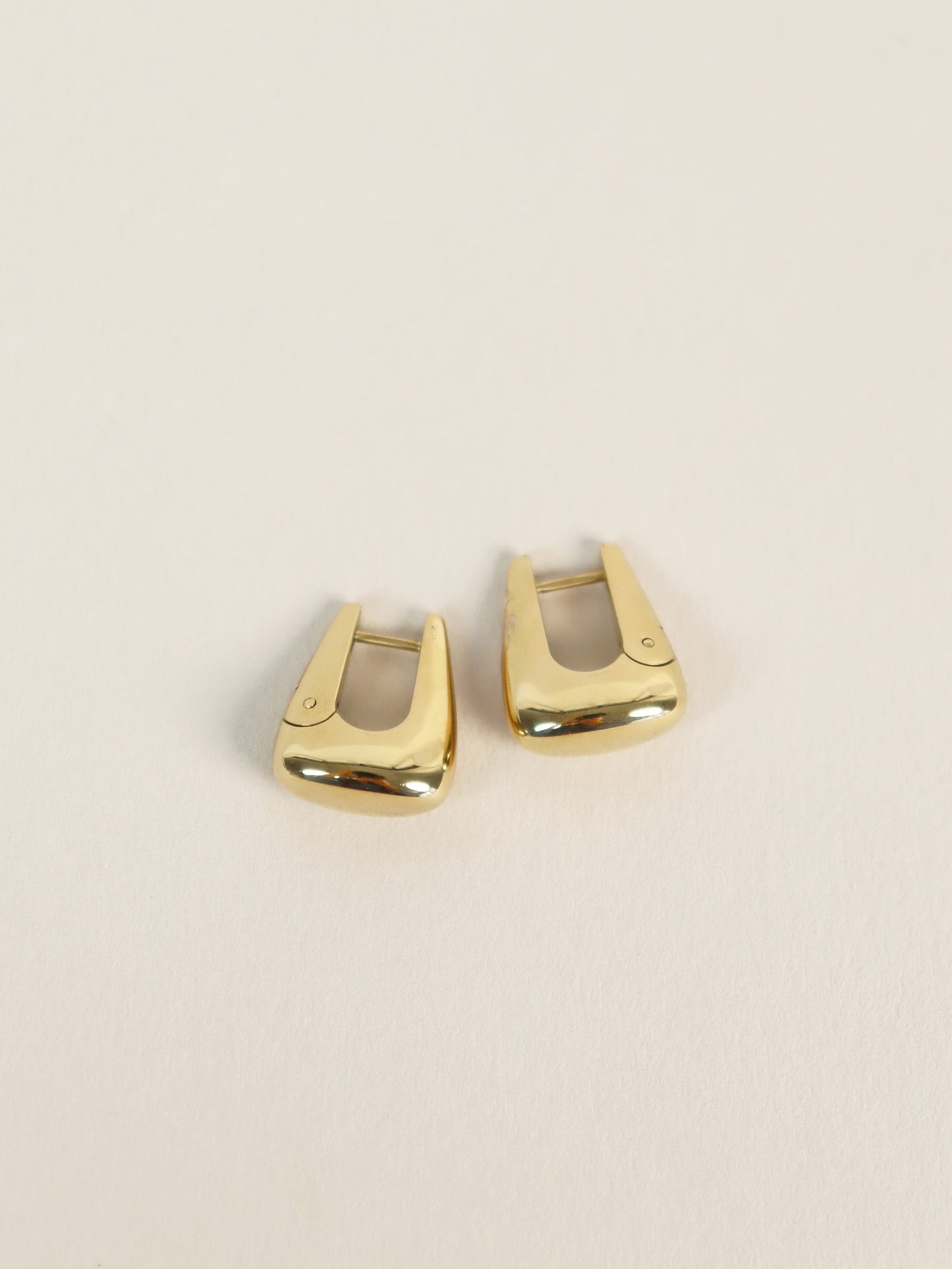 Capri Everyday Hoop Earring - Gold