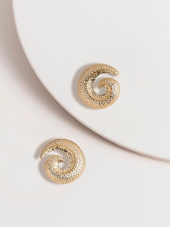 Melody Shell Earrings