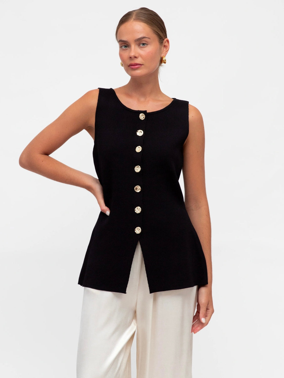 The Rose Knit Vest - Black