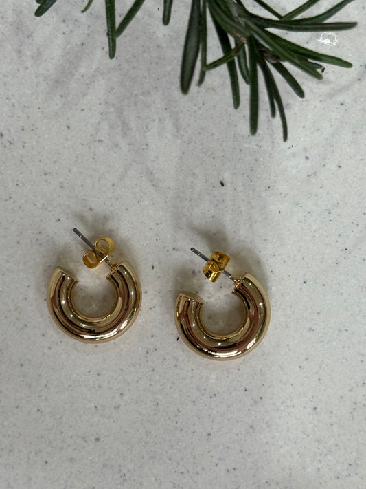 Barrell Hoop Post Earrings