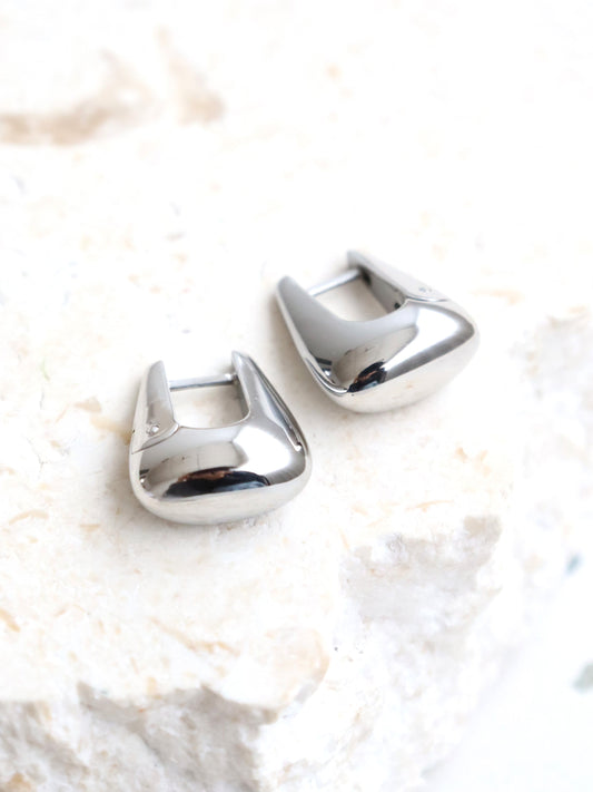 Capri Everyday Hoop Earring - Silver