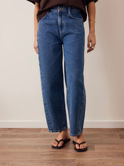 Leah Barrel Leg Jeans - Fresh Indigo