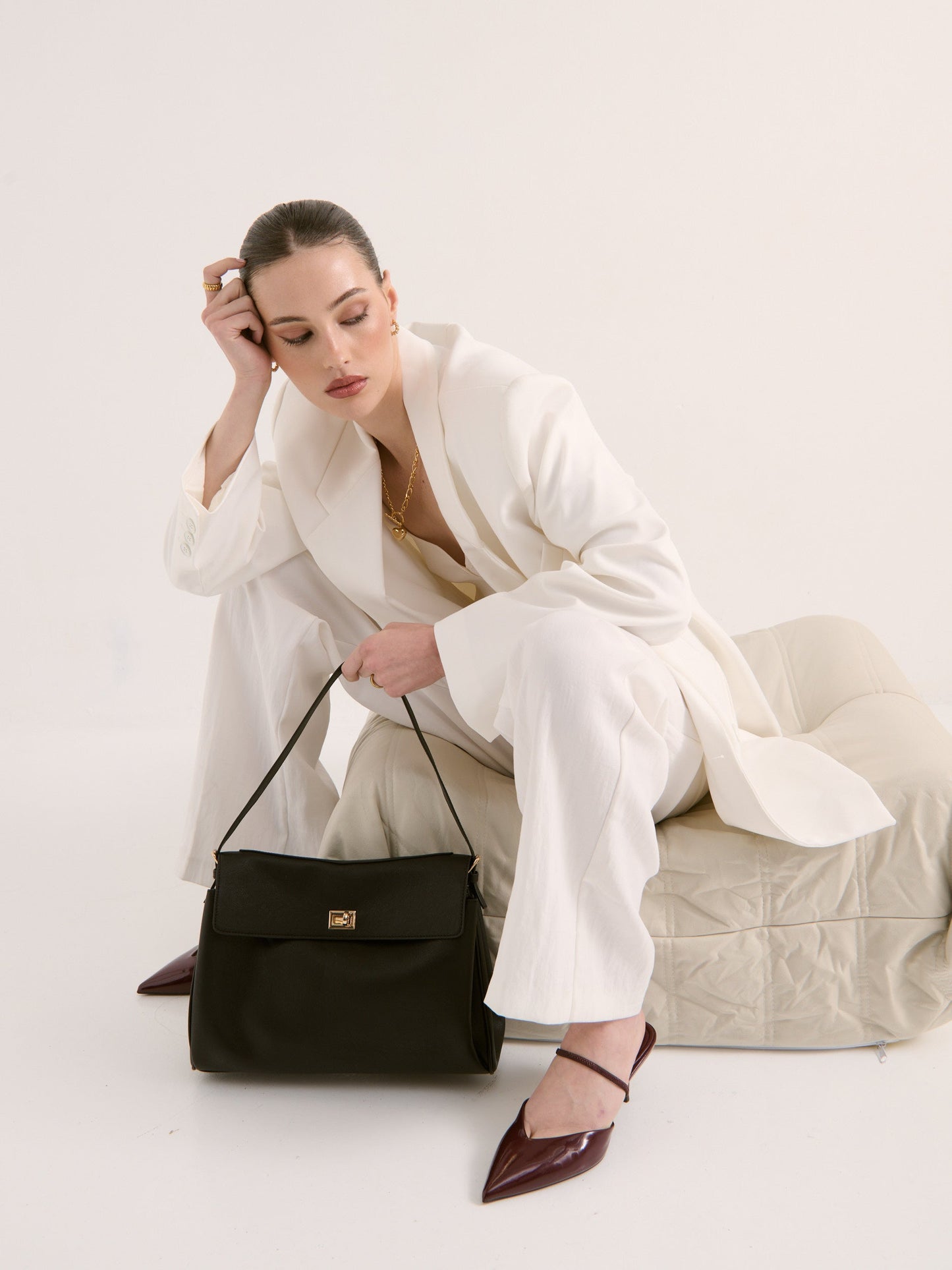 The Isabeau Bag - Black