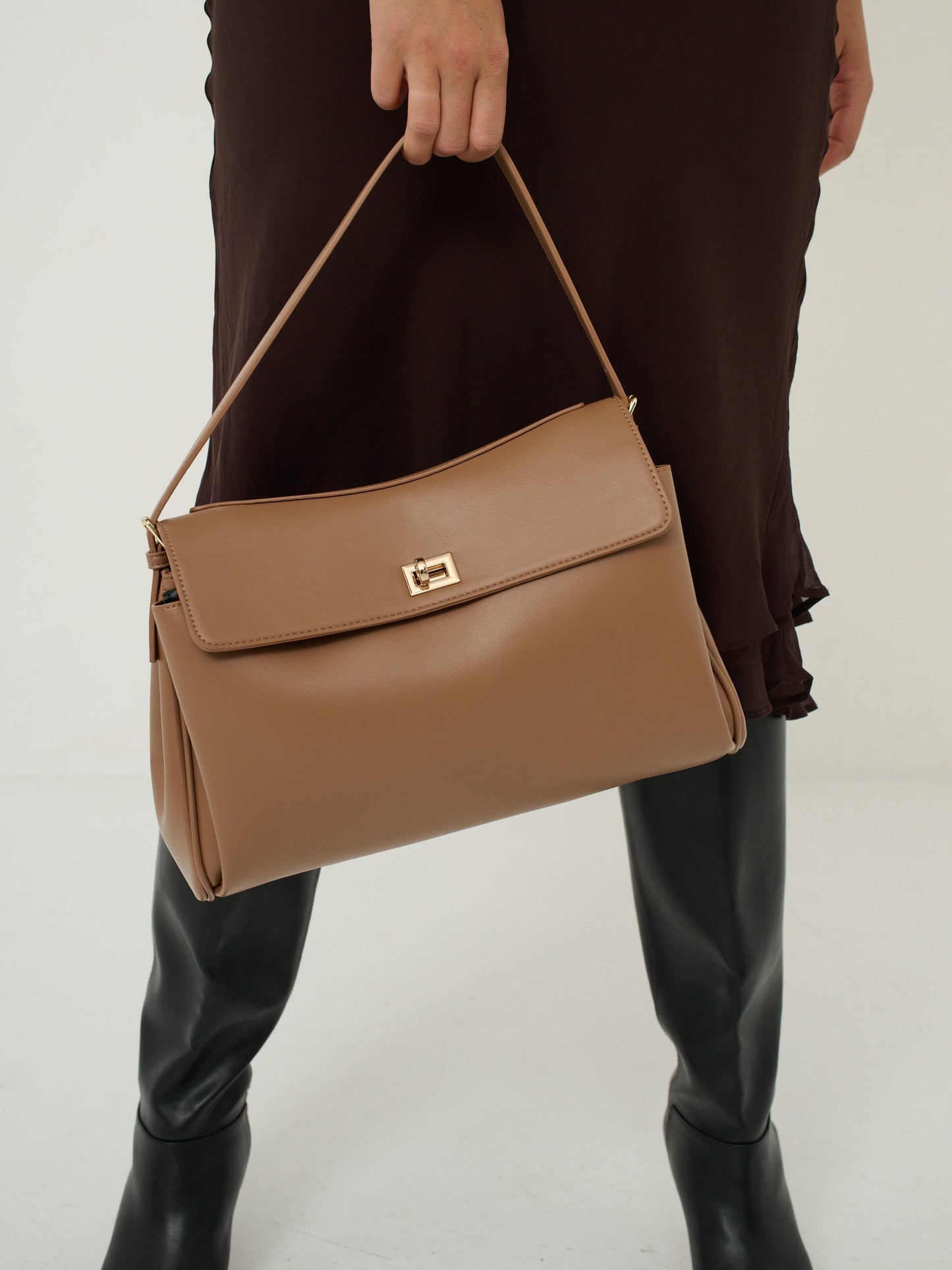 The Isabeau Bag - Tan