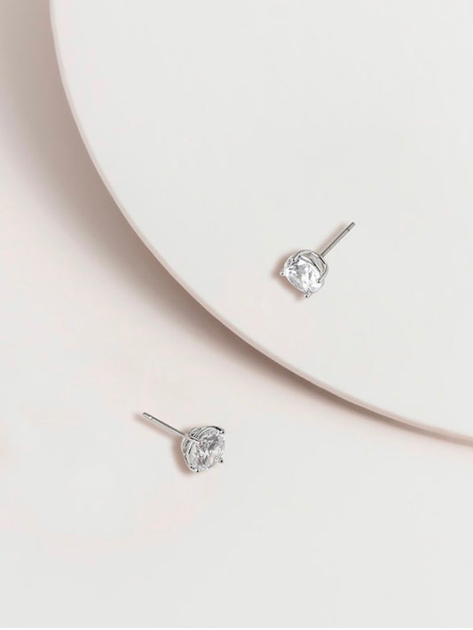Peta Stud Earrings 7mm Round
