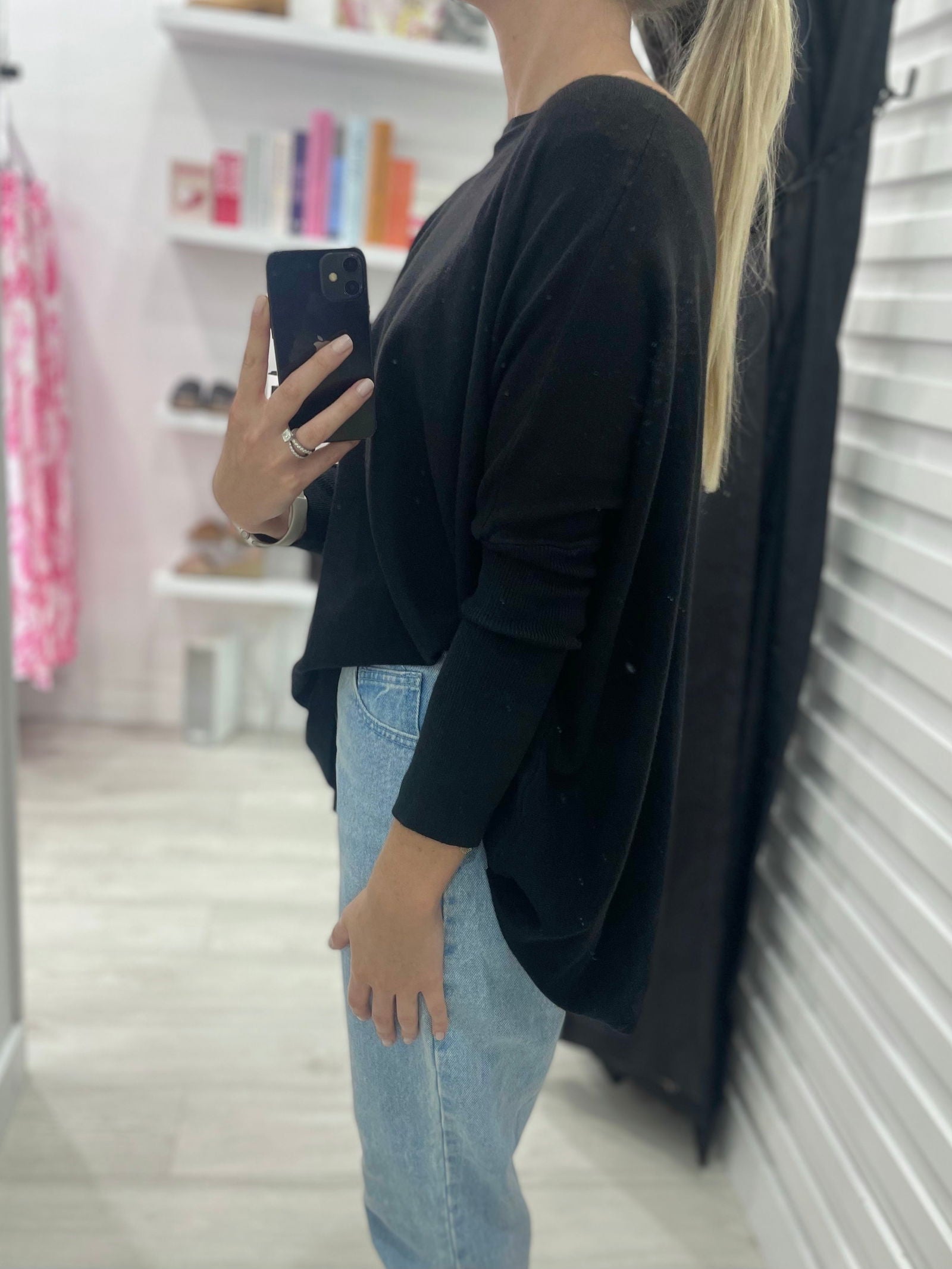 Mia Oversized Knitwear - Black - WANTED AND WILD