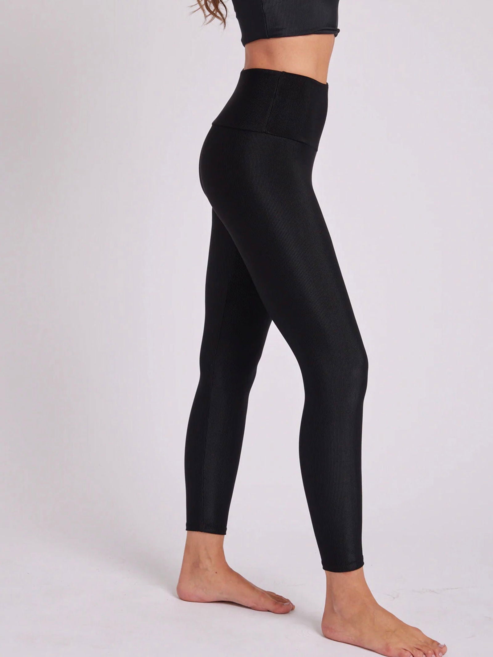 Onzie High Rise Rib Leggings - Black - WANTED AND WILD