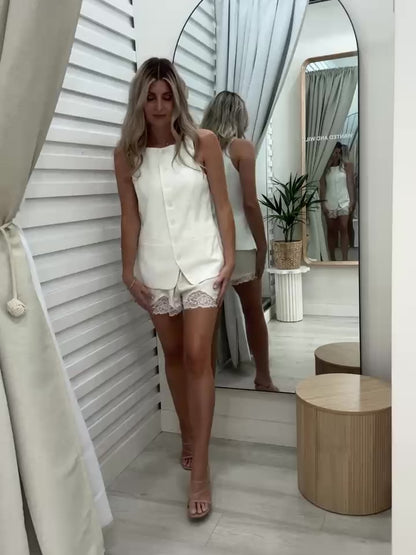 The Levi Vest - Off White