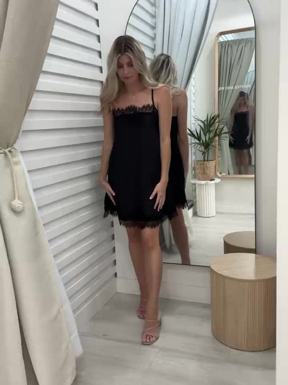 A movie of a lady modelling The Ace Dress in Black at Wanted and Wild. By Frankie brand.